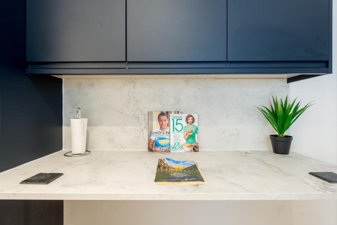Luxe Maisonette- Parking, 4K Tvs, Leds, Local Snacks And More! Bath Exterior foto