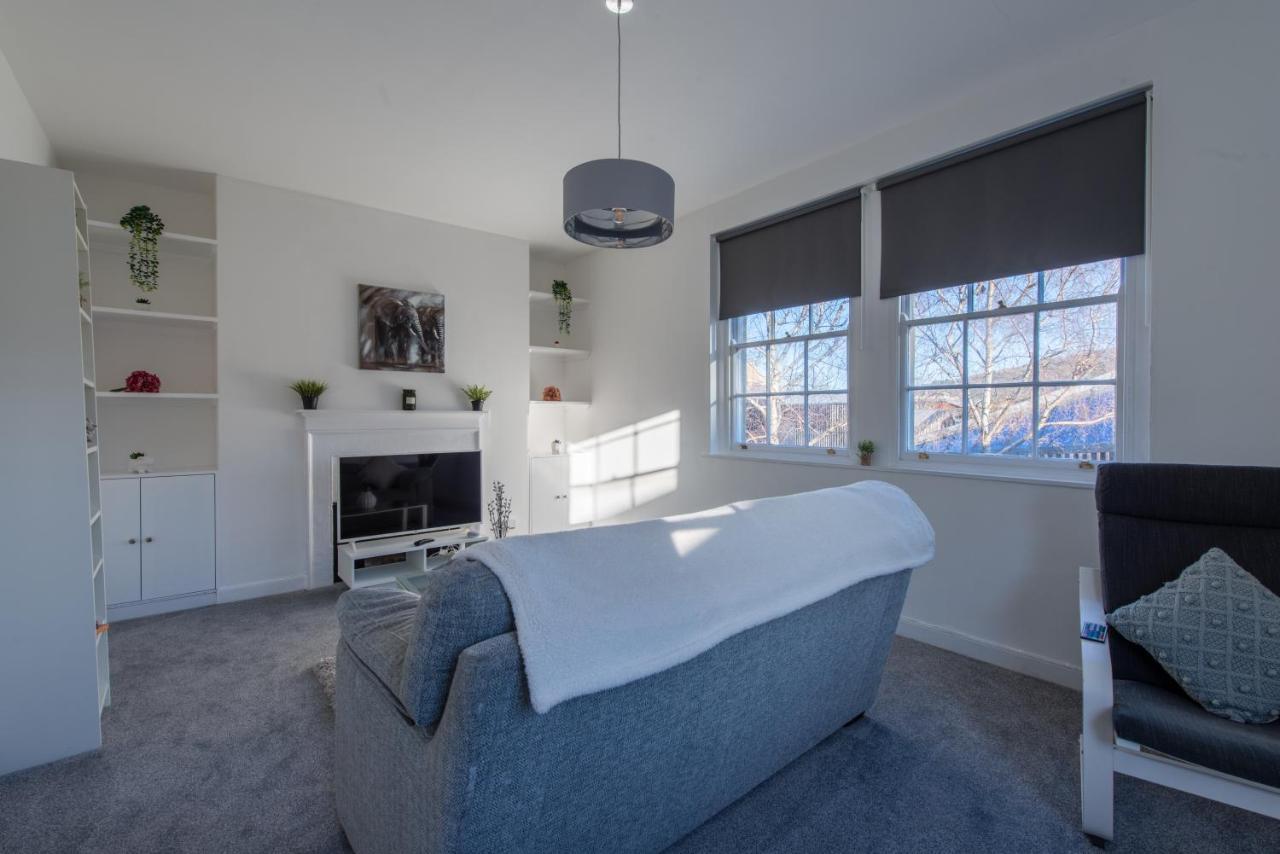 Luxe Maisonette- Parking, 4K Tvs, Leds, Local Snacks And More! Bath Exterior foto