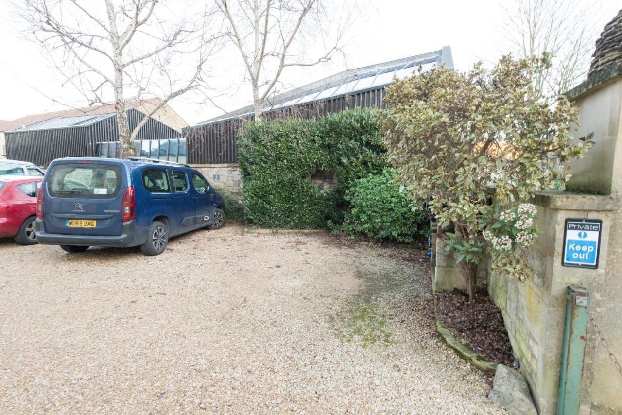 Luxe Maisonette- Parking, 4K Tvs, Leds, Local Snacks And More! Bath Exterior foto